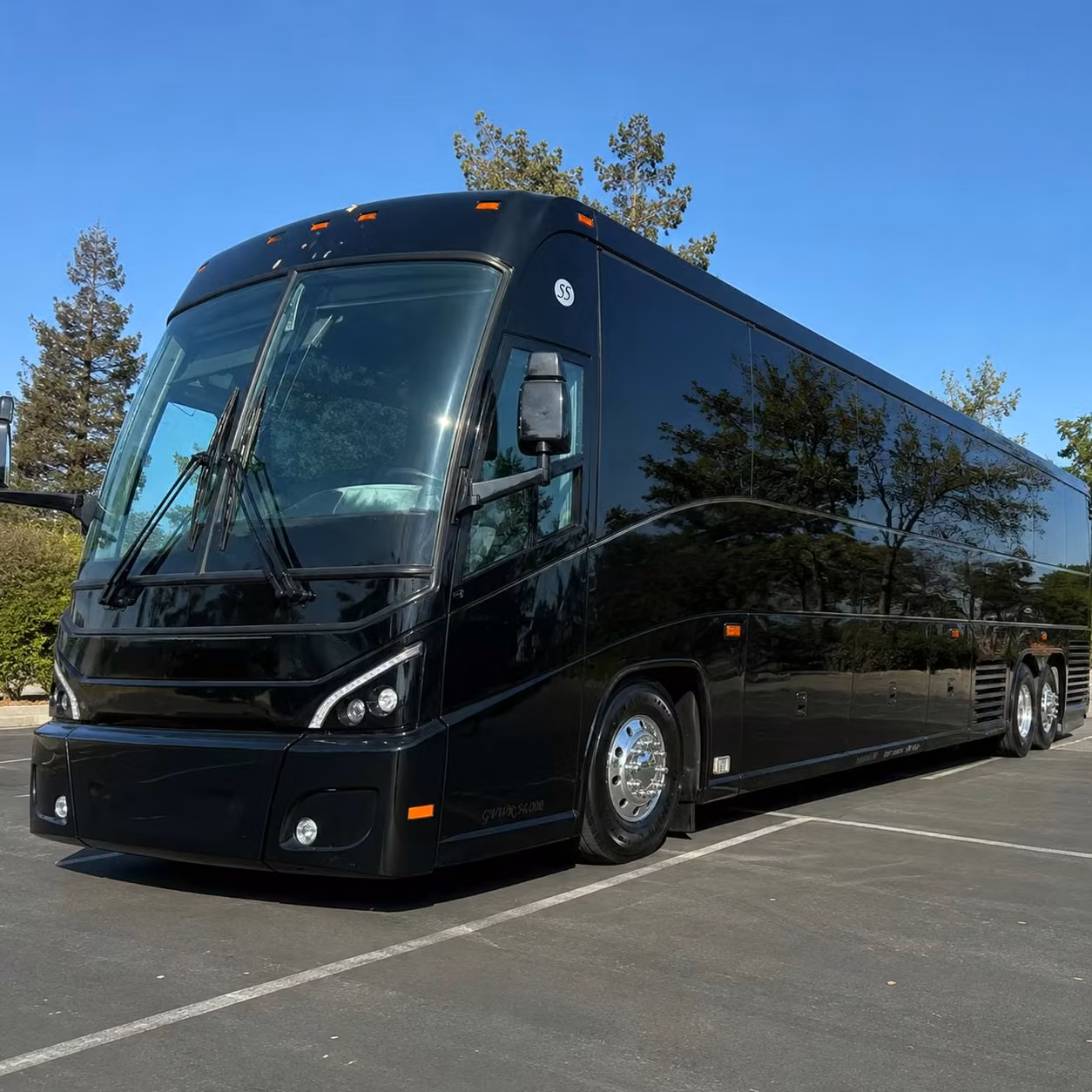 charter buses for santa monica school trips to the pier beach and coastal landmarks