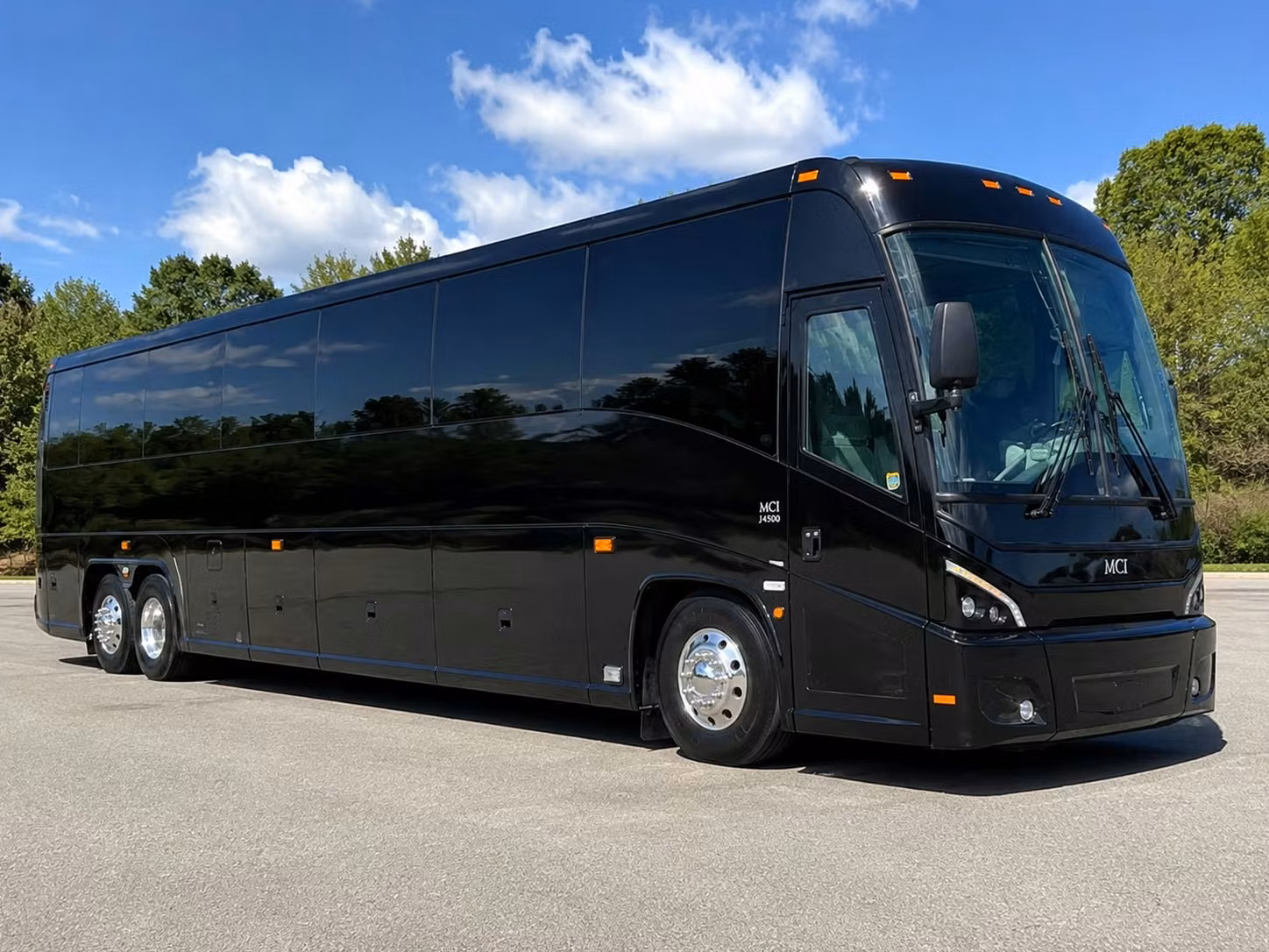 convention conference shuttle bus rentals in santa monica