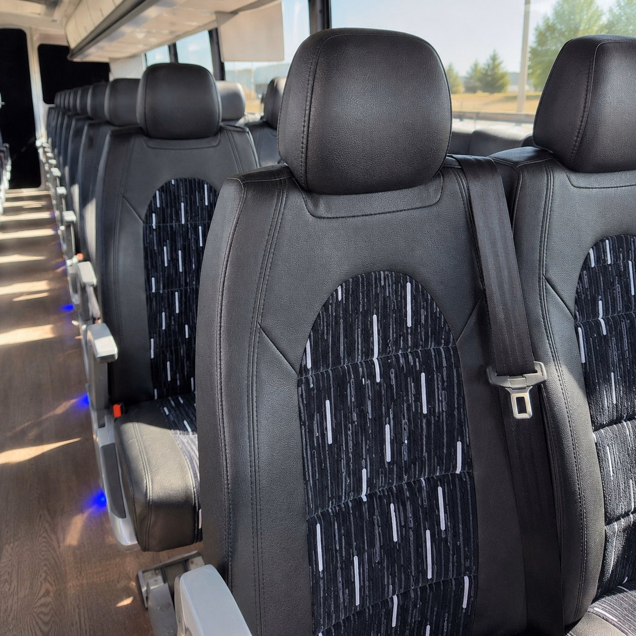 instant online bus rental quotes in santa monica