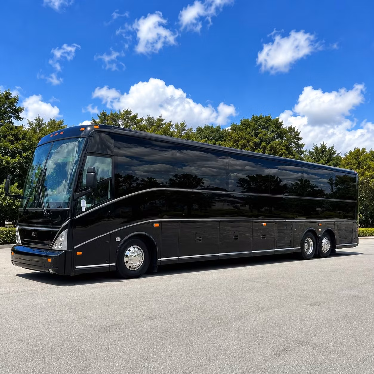 kia forum and intuit dome concert shuttles from santa monica