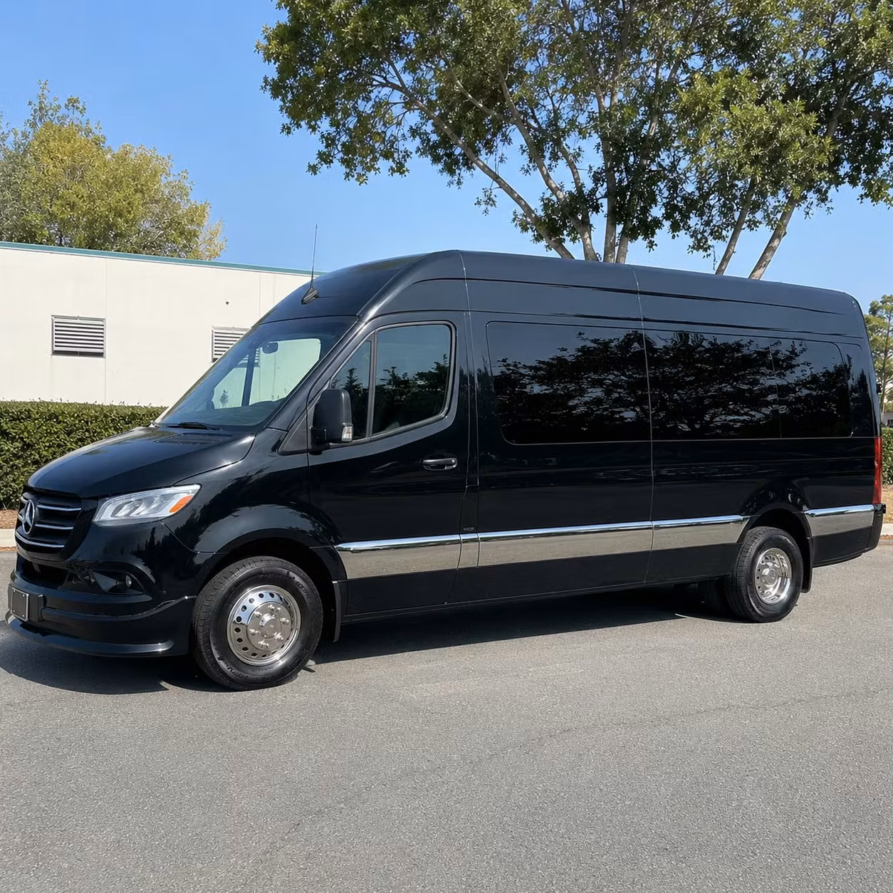 santa monica airport transfer shuttle bus services